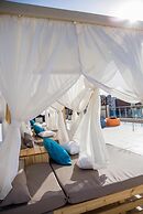Redcon Suites