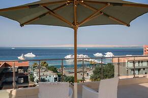 Redcon Suites