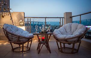 Redcon Suites