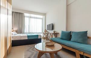 Redcon Suites