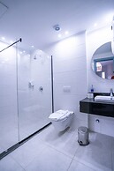 Redcon Suites