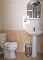 Redcon Suites