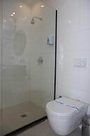 Redcon Suites