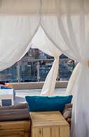 Redcon Suites
