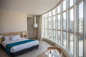 Redcon Suites