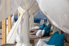 Redcon Suites