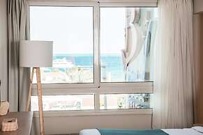 Redcon Suites