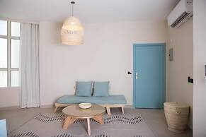 Redcon Suites