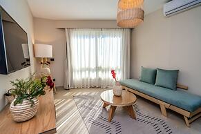 Redcon Suites