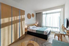 Redcon Suites