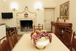Villa Alba d' Oro - Historic Luxury Villa