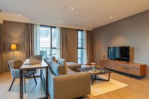 Walton Suites Sukhumvit