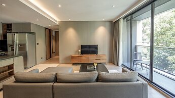 Walton Suites Sukhumvit