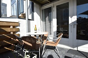 Elegant Studio Near Beach