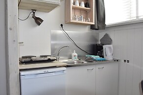 Elegant Studio Near Beach