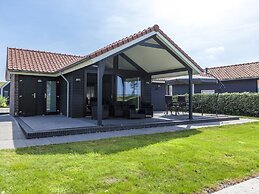 Relaxing Home Close to Diving Spots