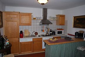 Schones Ferienhaus in Dargun mit Pool