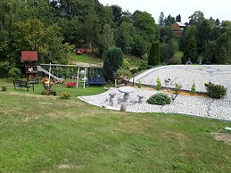 Verspielter Sachsischer Ruckzugsort