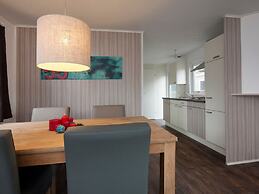 Chalet Retreat Near Forest