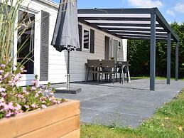 Chalet Retreat Near Forest