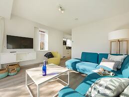 Luxury Villa, 2 Baths, nr Beach