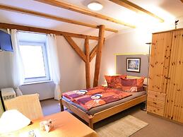 Ferienwohnung in Grundshagen mit Garten