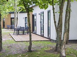 Modern Chalet With Dishwasher Near the Beach