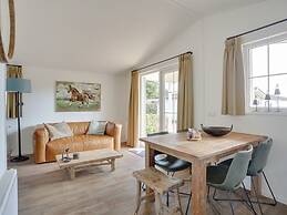 Bungalow With a Terrace at Bedafse Bergen