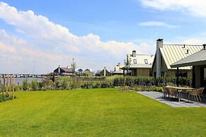 Villa Oesterdam Sleeps 12 Persons