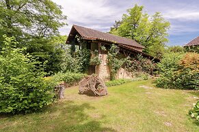 Charming Estate Dordogne With Pool
