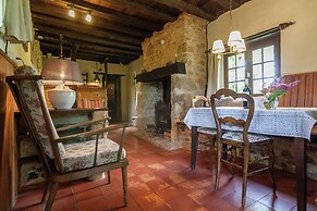 Charming Estate Dordogne With Pool