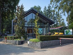 Attractive Chalet with Microwave near Forest