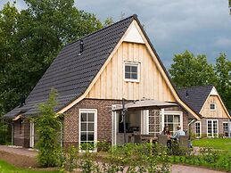 Relaxing Sauna Villa Retreat