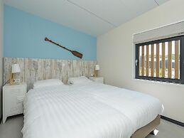 Comfortable Lodge With Dishwasher, in Bloemendaal