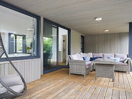 Stylish Escape in Enter