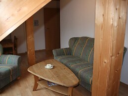 Charmante Ferienwohnung mit Garten in Huddingen