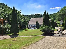 Charmante Ferienwohnung mit Garten in Huddingen