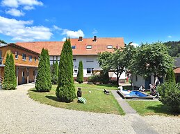 Charmante Ferienwohnung mit Garten in Huddingen