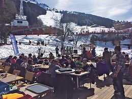Stylish Stay Near Ski