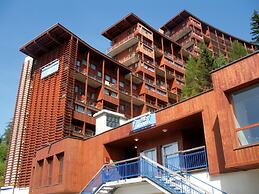 Stylish Stay Near Ski