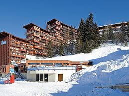 Stylish Stay Near Ski