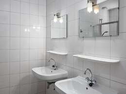 Chalet With Dishwasher Near Nature Reserve
