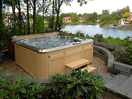 House With a Bubble Bath, 20 km. From Assen