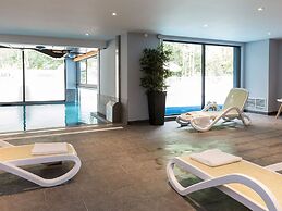 Apartment in Chamonix With Heated Pool
