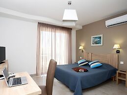 Apartment in Le Barcares With Sea View
