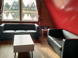 Detached Chalet in Tranquil Dutch Countryside