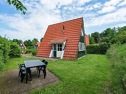 Detached Chalet in Tranquil Dutch Countryside