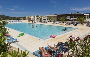Lozari Comfort by the Sea