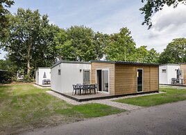 Kijkduin Chalet Near Beach