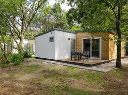 Kijkduin Chalet Near Beach